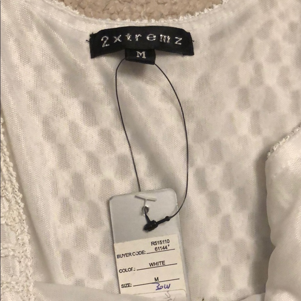 Dress - Picture 4 of 4